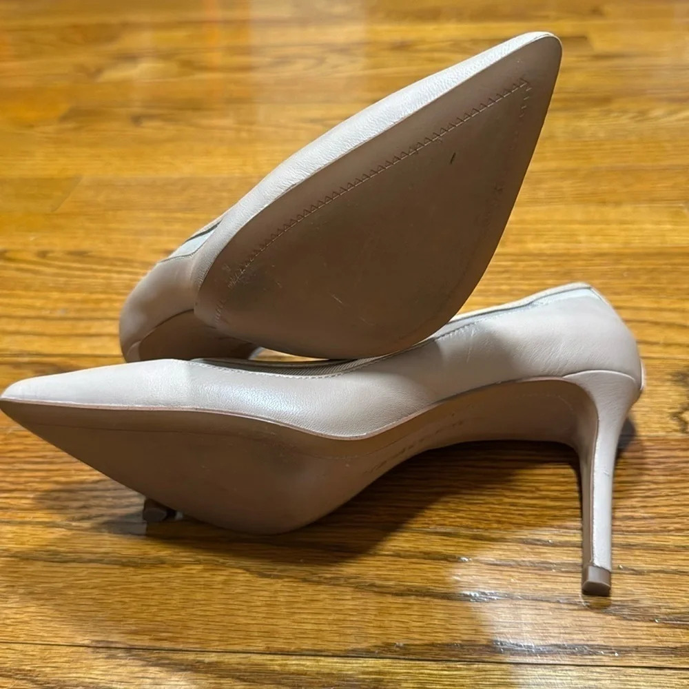 Banana Republic Classic Madison Pump Heel - Picture 5 of 6